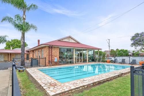 Dubbo Hotel | The Oxley Motel Dubbo