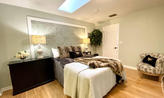 Safety Harbor Apartment | The Paris Loft in the heart of downtown