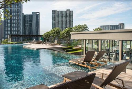 Phra Khanong Nuea Apartment | The Park at West Luxury Condo
