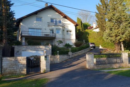 Szentendrei Apartment | The Pearl of the Danube Bend - Regina Apartman