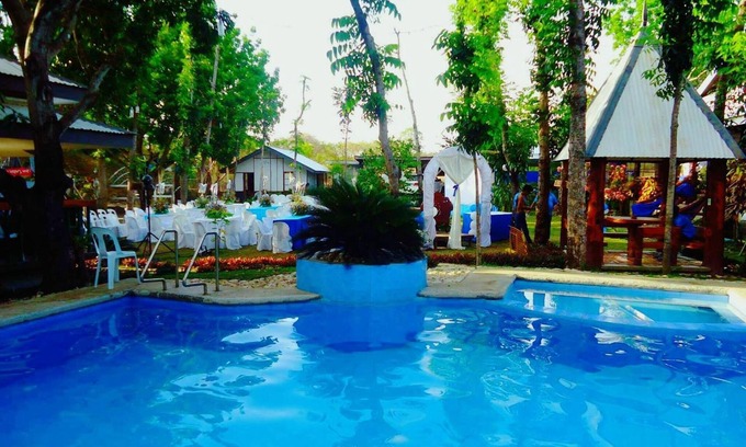 Lian Hotel | The Pelican's Resort