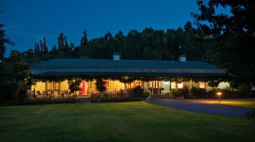 Blenheim Hotel | The Peppertree Luxury Accommodation