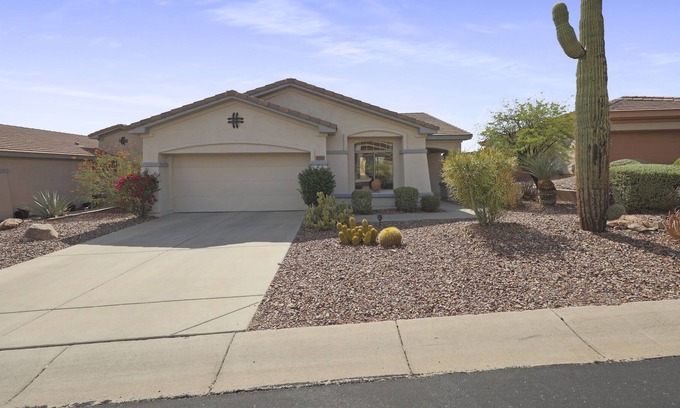 Anthem Country Club House | 'The Perfect Arizona Get-Away'
