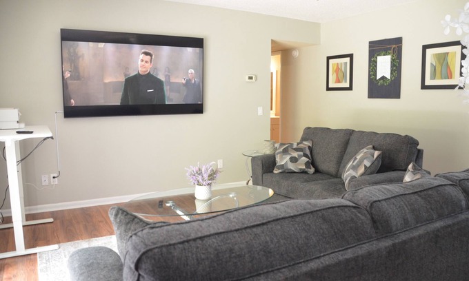 Enterprise Apartment | The Perfect Spot: 2-Bedroom Apt - Centrally located in fabulous Enterprise!