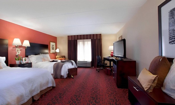 Canton House | The Perfect Vacation Spot for Groups