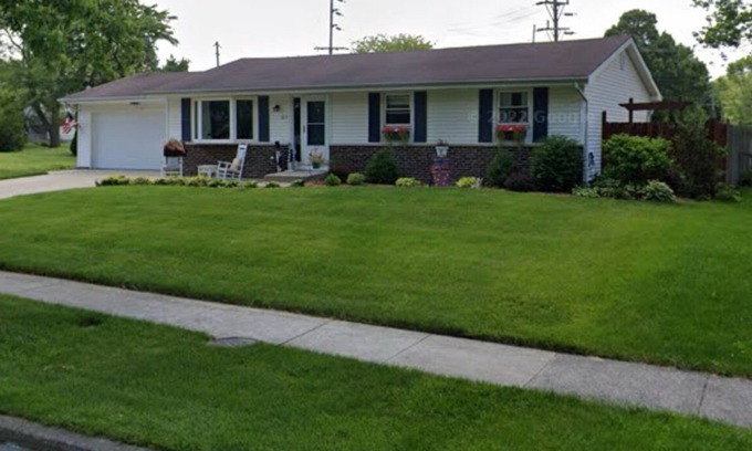 Crown Point House | The Pettibone Palace centrally located in Crown Point - minutes from the square