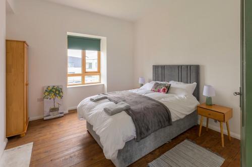 Castleisland House | The Piggery