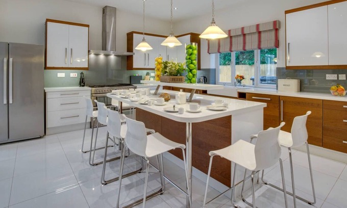 Gowerton House | The Pines in the beautiful Gowerton