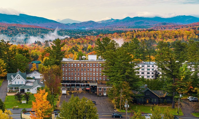 Hillcrest Hotel | The Pines Inn Lake Placid