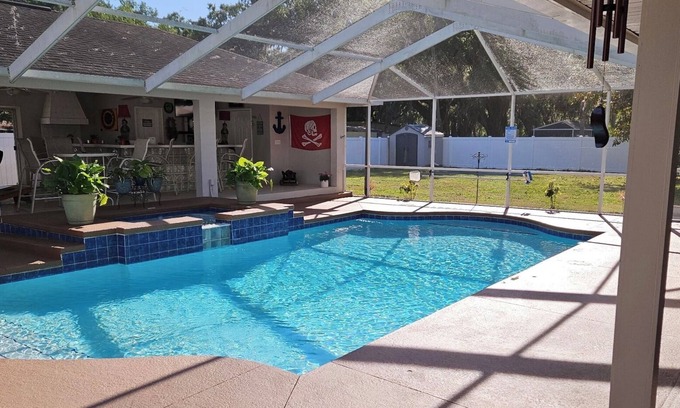Nichols House | The Pirate's Cove!