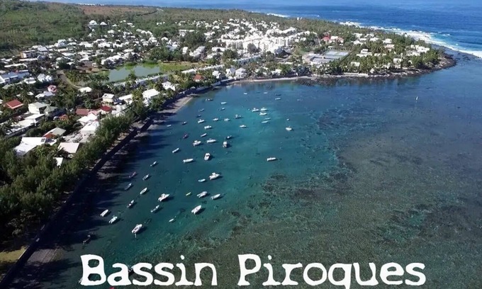 Etang Sale Les Bains House | "The Pirogue Basin"