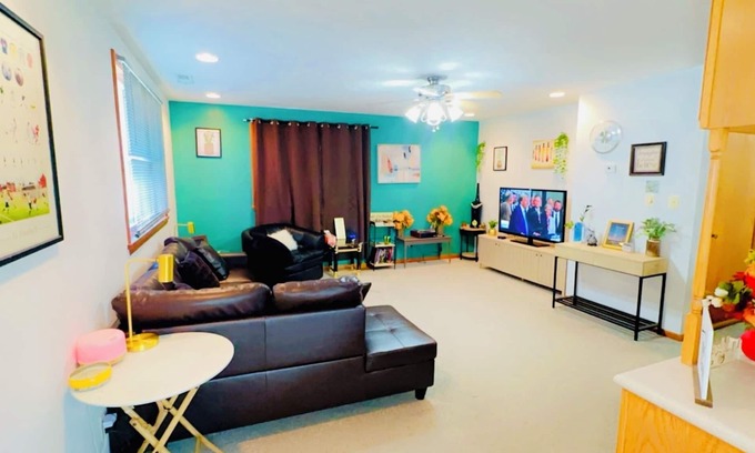 New Philadelphia Apartment | The pLace in Dover