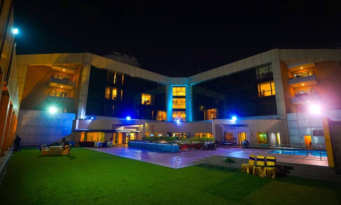 Begumpet Hotel | The Plaza