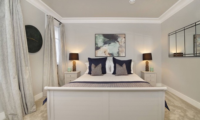 Bootham Cottage | The Presidential Suite, with Parking. - sleeps 4 guests in 2 bedrooms