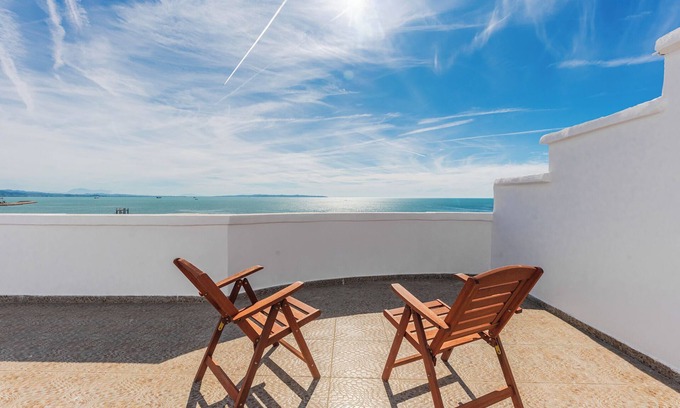 Durres Apartment | The Promenade Seaview by PS