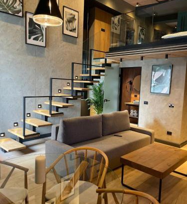 Fagaras Apartment | The Public Aparthotel 1