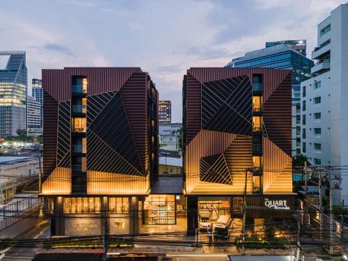 Ploenchit Hotel | The Quart Ruamrudee by UHG