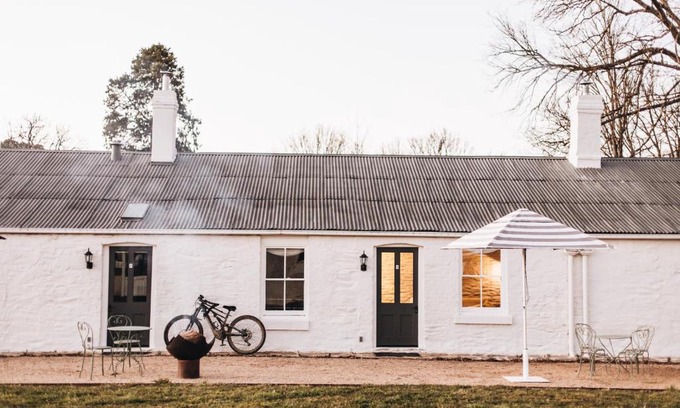 Primrose Valley Apartment | The Quarters - A Peaceful Escape on Historic Farm