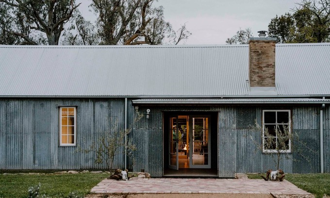 Jugiong House | The Quarters - Jugiong