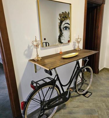 Bailen-Miraflores Apartment | The Queen House