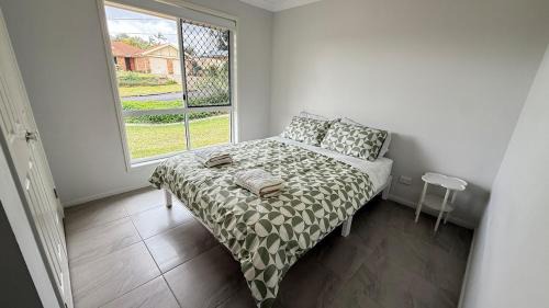 Collingwood Park House | The Queen Nest Family House Unit 2