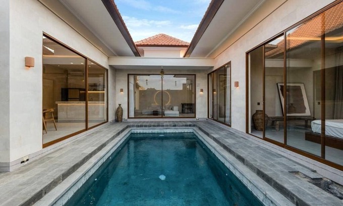 Cemagi House | The R Villa Talang, brandnew, near beach, Sunset