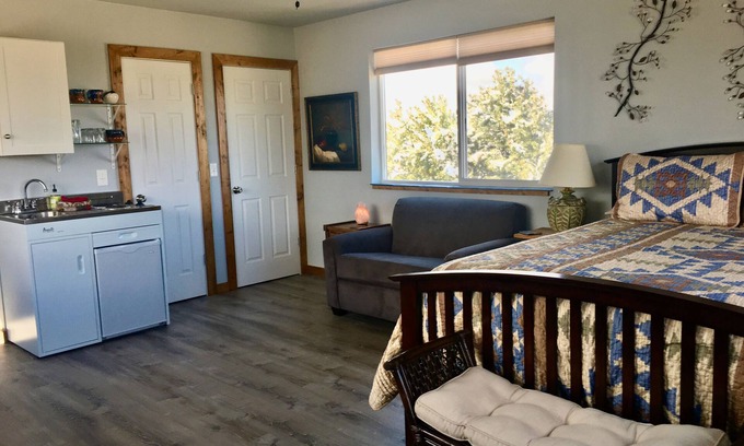 Baca Grande Apartment | The Raven's Nest - Inspiration, Solitude, & Nature