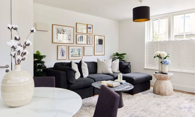 Hammersmith Broadway Apartment | The Ravenscourt Park Escape - Bright 2 Bdr Flat
