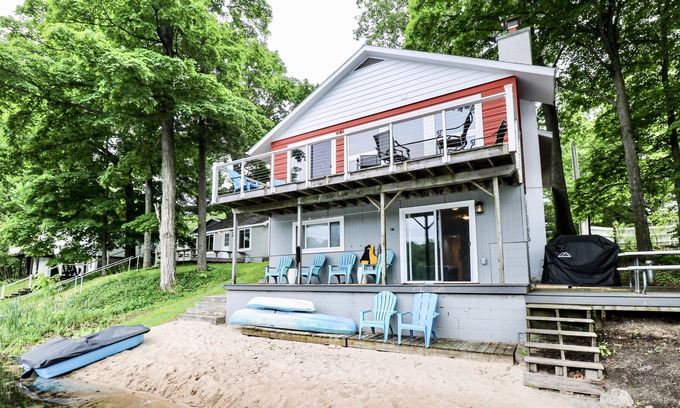 Lake Ann House | The Red Gem on Bryan Lake