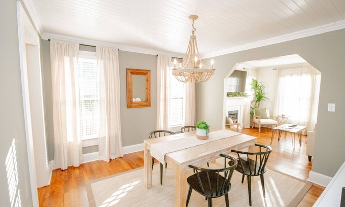 Thomasville House | THE RED HILLS HOUSE (Downtown Thomasville)