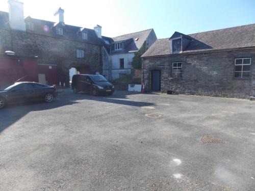 Llangadog Hotel | The Red Lion