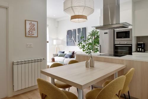 Gros Apartment | The Rentals Collection - Izpizua