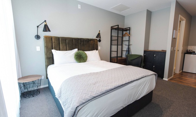 Fitzroy Apartment | The Residence Apartment Eight