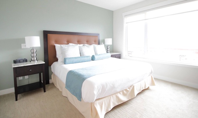 Okanagan-Similkameen House | The Residences at Spirit Ridge (access to Pools) Monthly winter rental available