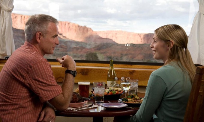 Torrey Hotel | The Rim Rock Inn