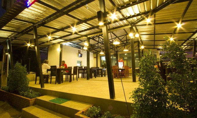 Mueang Kao Hotel | The Rise Resort