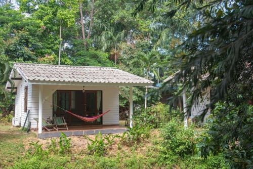 Ko Mak Cabin | The River Retreat Koh Mak
