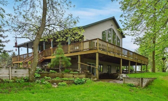 Motley House | The River Retreat, The River Retreat in Minnesota