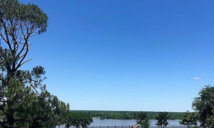 Natchez Hotel | The River Walk Inn - Rooms 801-806