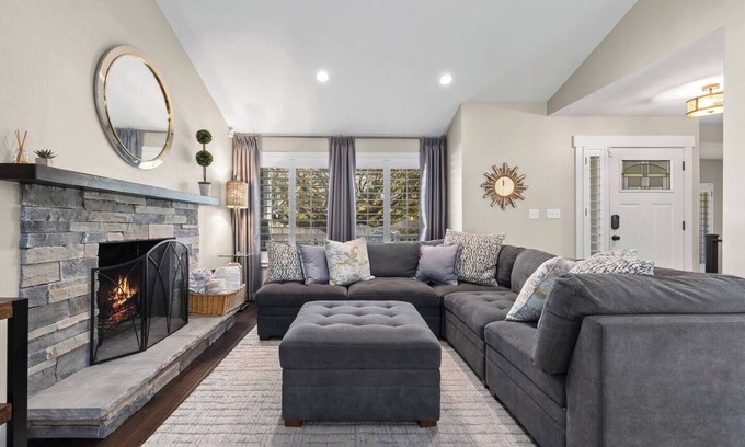 Orem House | The Riverbend Retreat