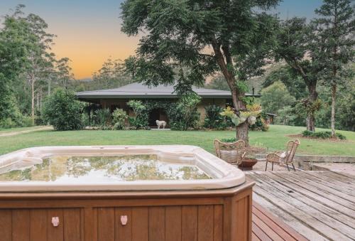 Bellbrook Villa | The Riverside Homestead - 8 guests