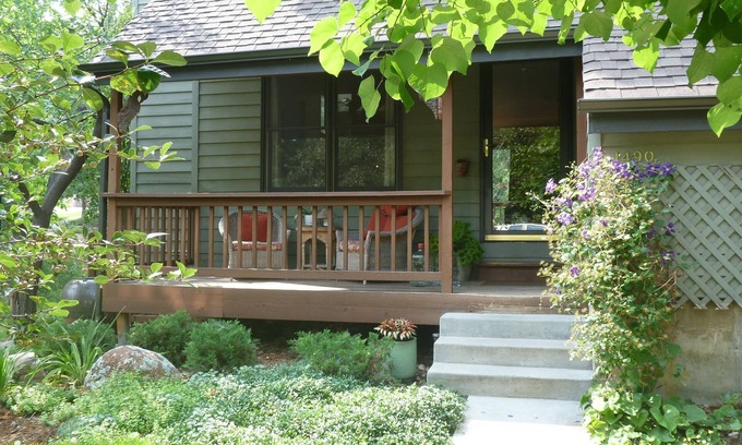 Rural North Boulder House | The Riverside House - Your North Boulder Vacation Retreat