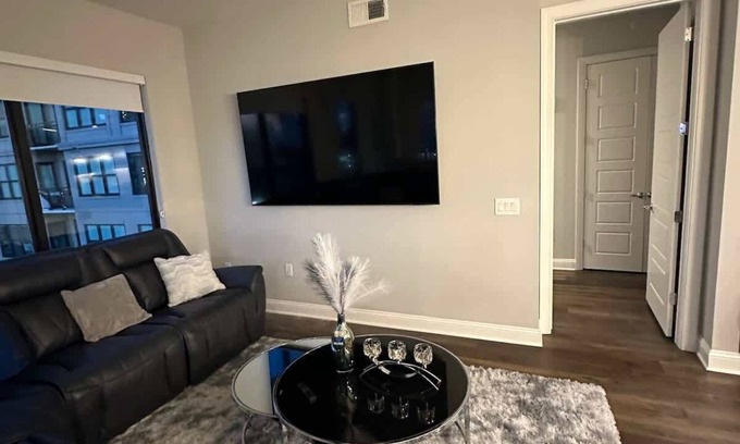 Buckhead Village Condo | The Riverview Estates: Buckhead