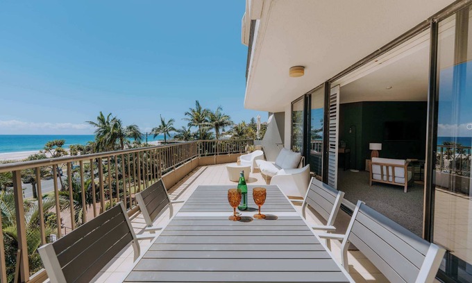 Currumbin Apartment | The Rocks Resort 3D S