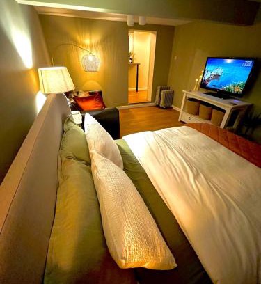 Winchcombe Apartment | The Room Next Door- Boutique room in the Cotswolds