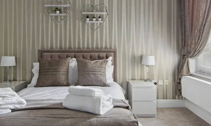 Gravesend Apartment | The Roost Group - 2 Bedrooms - Apartment #6