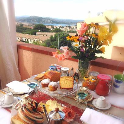 La Maddalena Bed & Breakfast | The Roses Garden