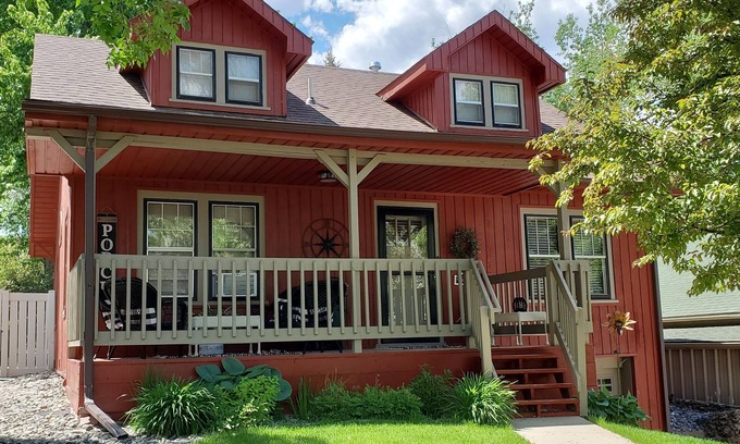 Gillette House | The Ross House 1930's Craftsman Style House