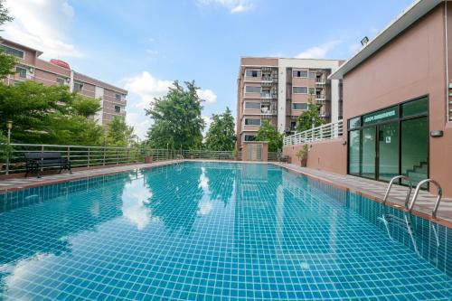 Si Racha Hotel | The Route Sriracha Hotel And Residence