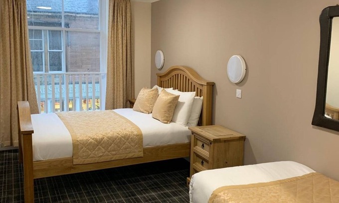 Dingwall Bed & Breakfast | The Royal Guesthouse